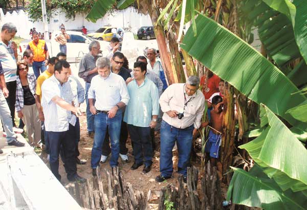 Técnicos vistoriam obras do Canal do Grangeiro no Crato