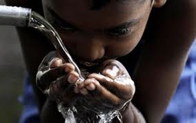 Água, fonte de doenças, mais que de vida