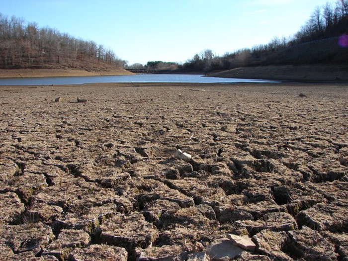 Mudanças climáticas podem deixar mais de 600 milhões de pessoas em risco de escassez de água