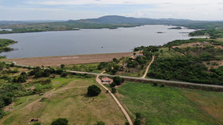 Cogerh e usuários do Açude Ubaldinho debatem operação do reservatório em 2025, no Cedro